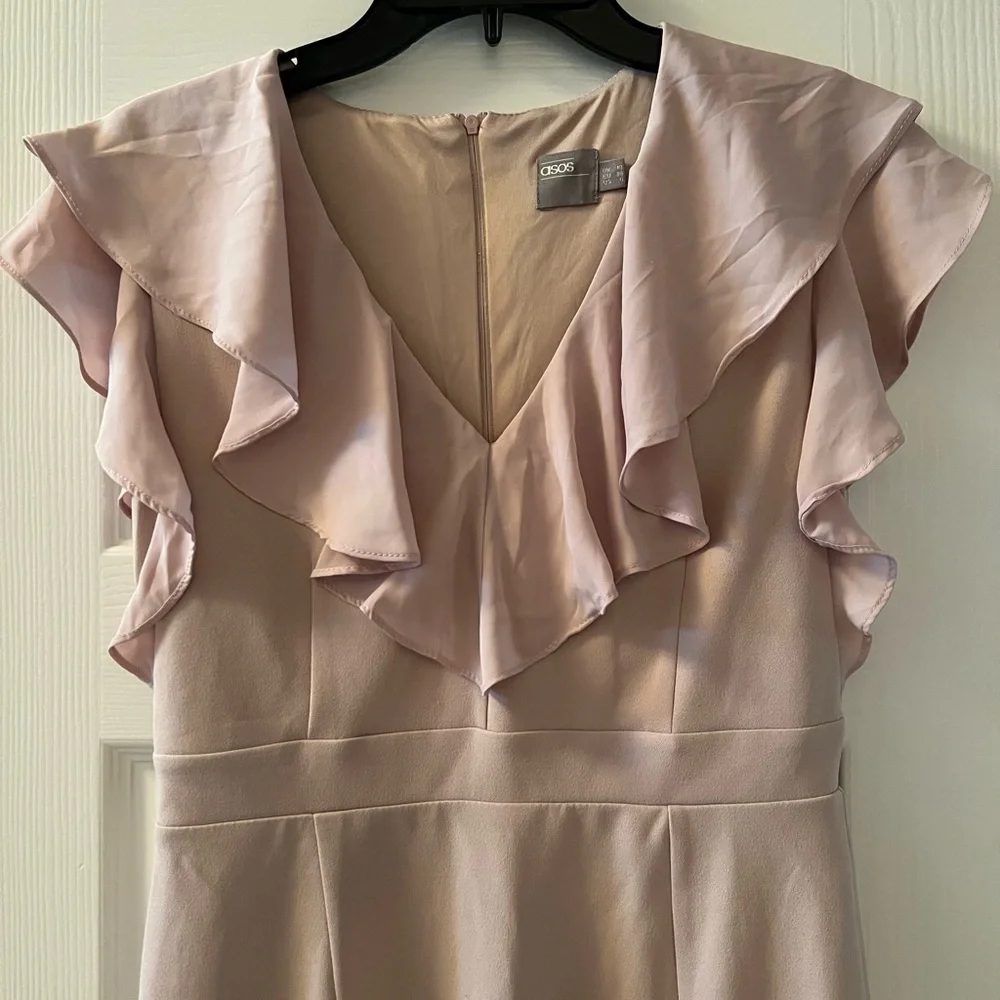 Women’s Ruffle Dress - Picture 2 of 3